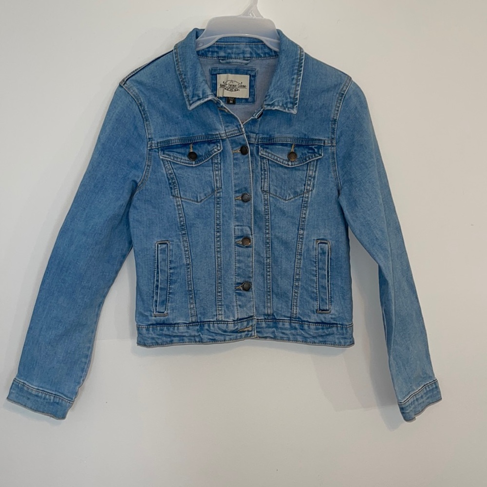 Ashley-Vintage Charm Light Denim Jacket Size Medium